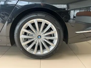 730 Ld xDrive HUD StandHZG TV Massagesitze Klima