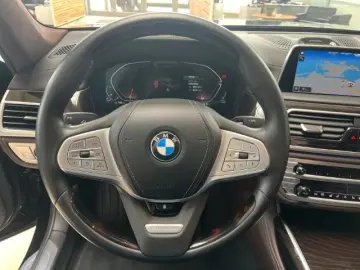 730 Ld xDrive HUD StandHZG TV Massagesitze Klima