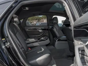 Audi A8 55 TFSI Q MASSAGE HD MATRIX LED