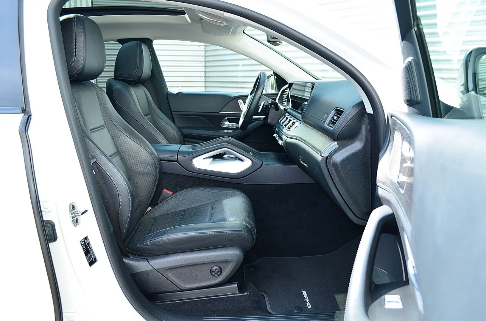 GLE 350e 4M AMG line Night HUP Pano 360  KEY