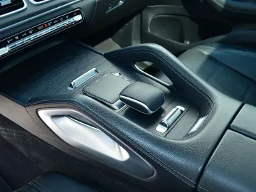 GLE 350e 4M AMG line Night HUP Pano 360  KEY