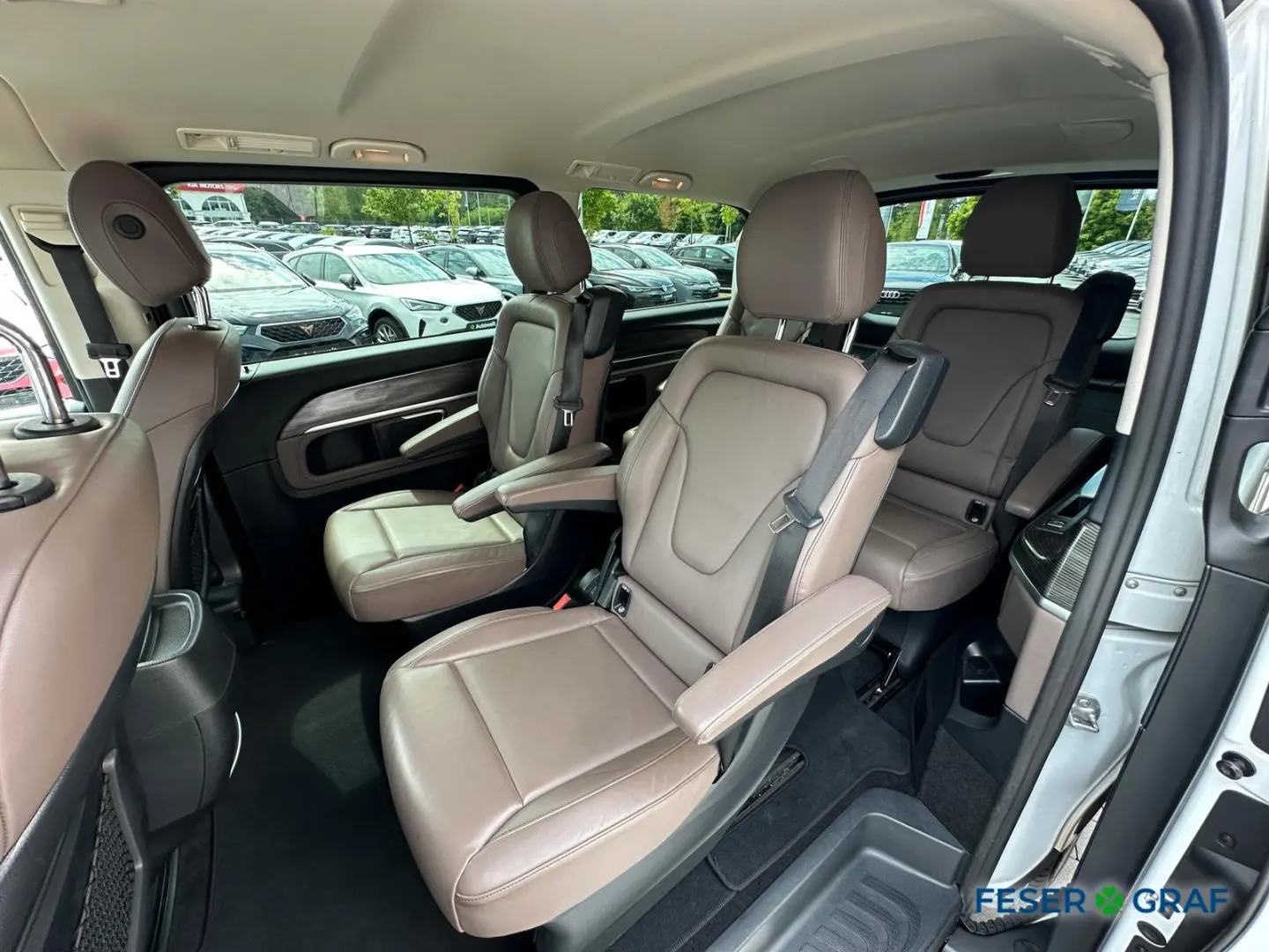 Mercedes-Benz V 300 d AMG-LINE 4M LONG NAPPA 360