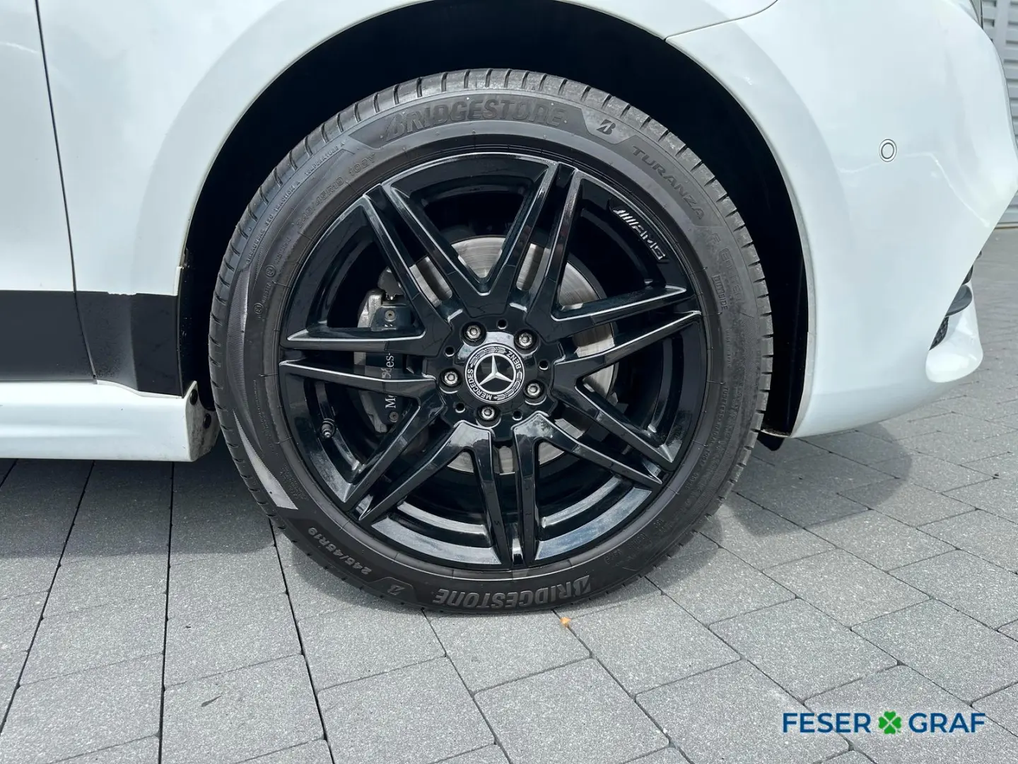 Mercedes-Benz V 300 d AMG-LINE 4M LONG NAPPA 360