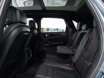Cayenne 1-Hand Luft Pano HeadUp PDLS 21