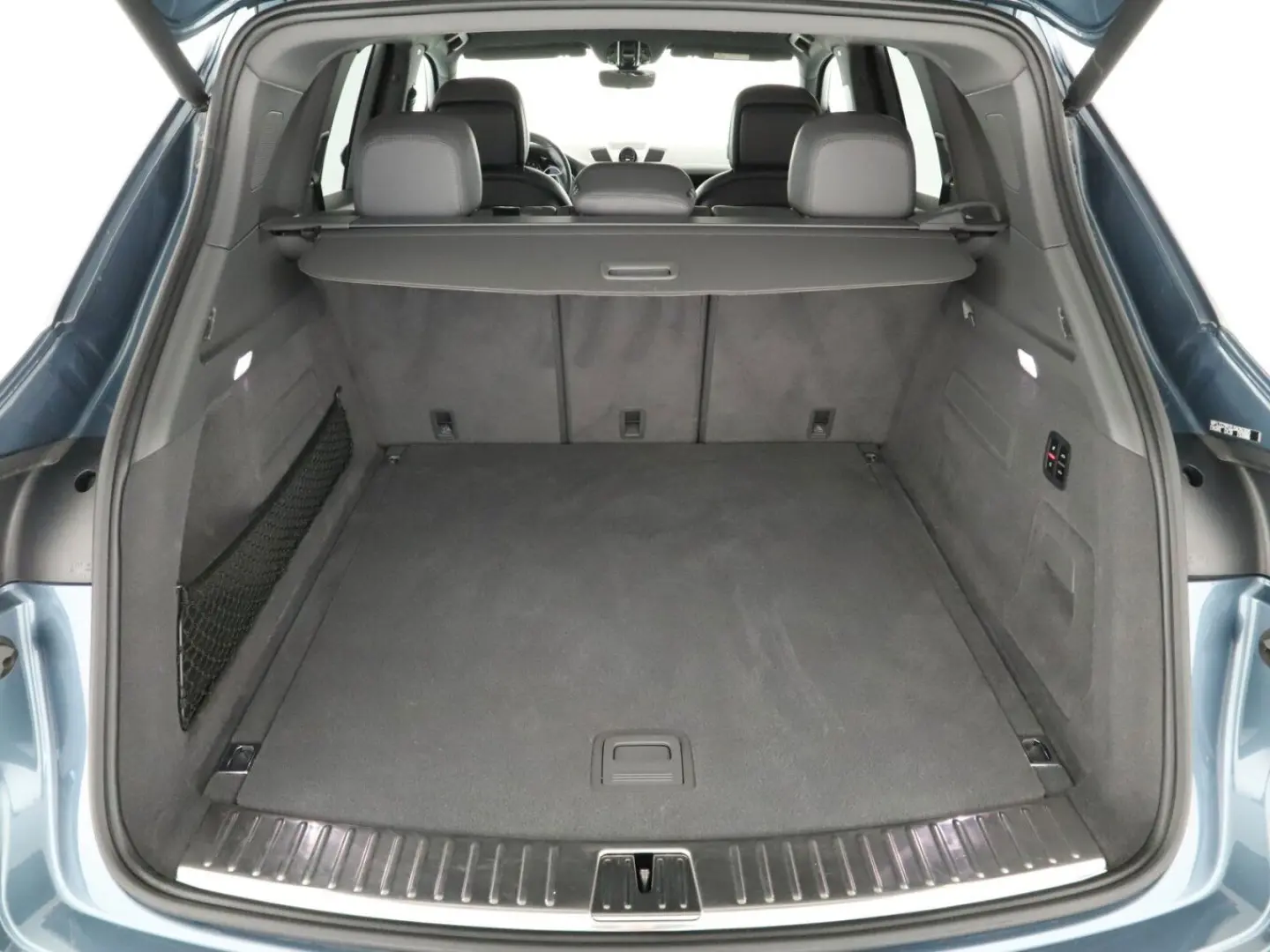 Cayenne E-Hybrid 2020   Automatik  Scheckheft