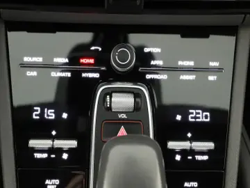 Cayenne E-Hybrid 2020   Automatik  Scheckheft