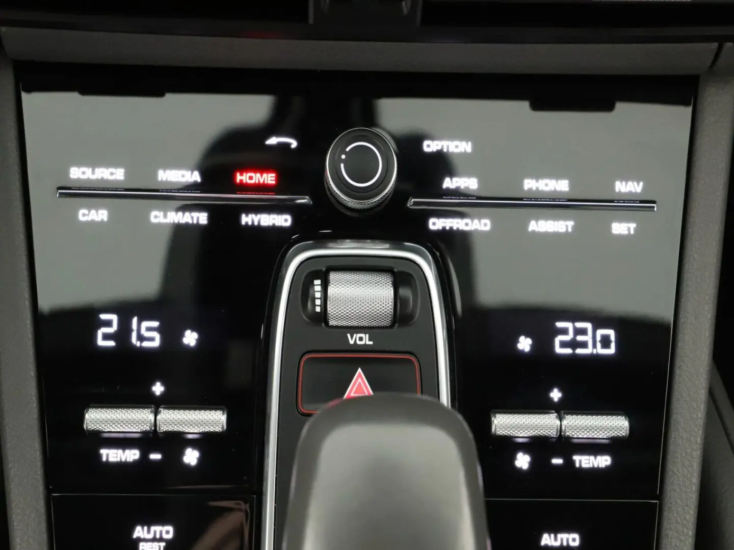 Cayenne E-Hybrid 2020   Automatik  Scheckheft