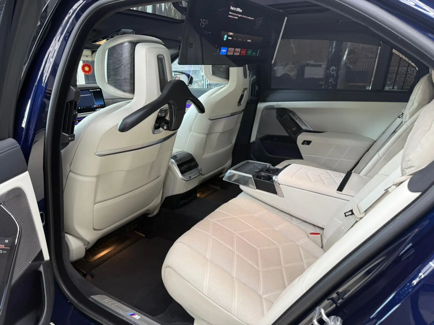 BMW Seria 7 750e xDrive AT PHEV00