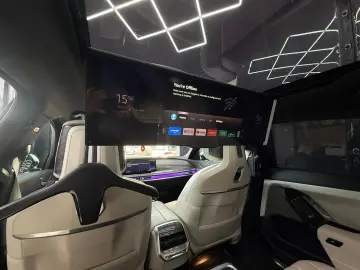 BMW Seria 7 750e xDrive AT PHEV00