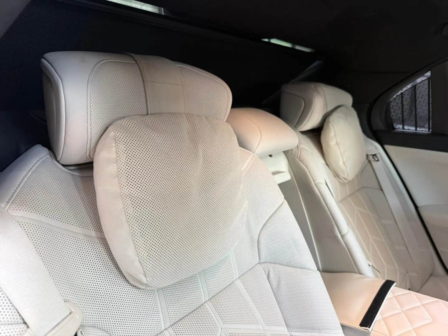 BMW Seria 7 750e xDrive AT PHEV00