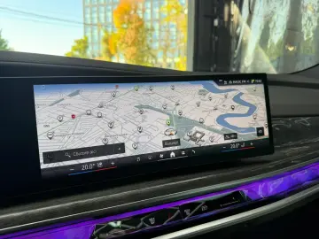 BMW Seria 7 750e xDrive AT PHEV00