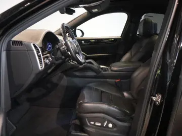 Cayenne Coupe 3.0 -BRD-U-frei-Panorama-Pz-Gepfl.