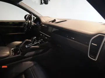 Cayenne Coupe 3.0 -BRD-U-frei-Panorama-Pz-Gepfl.