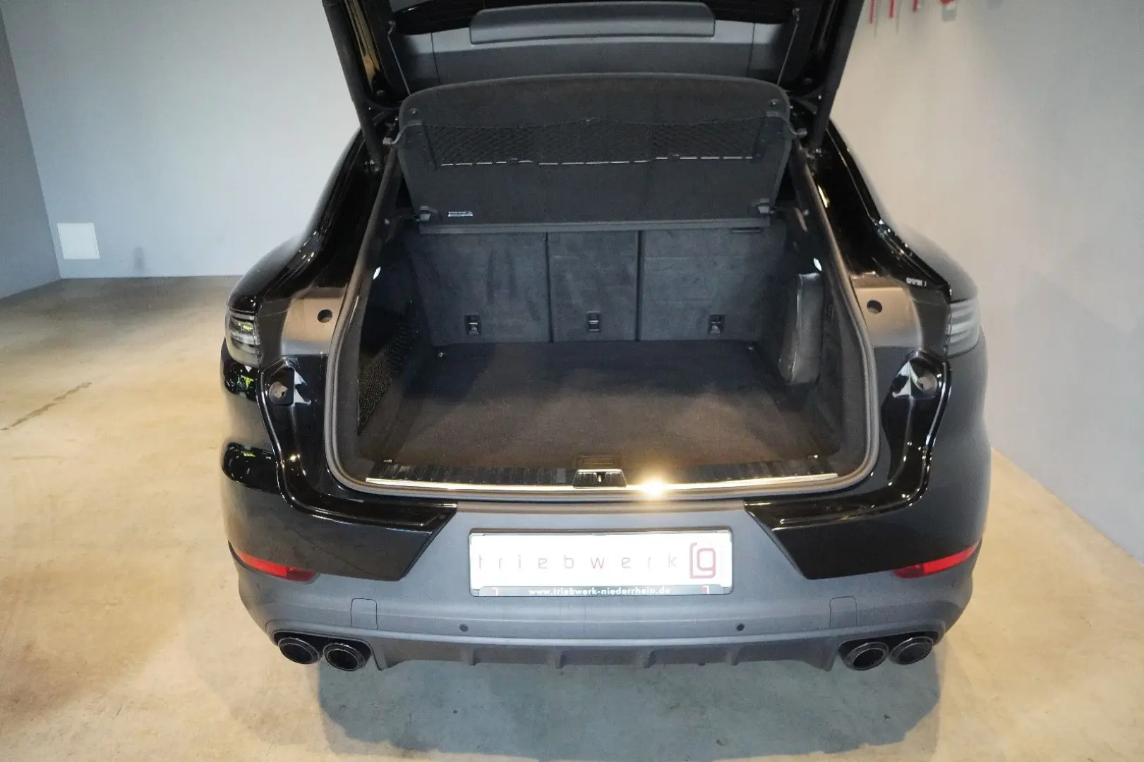 Cayenne Coupe 3.0 -BRD-U-frei-Panorama-Pz-Gepfl.