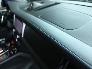 MACAN III PDK NEUES MODELL 265PS LEDER 1HAND TOP
