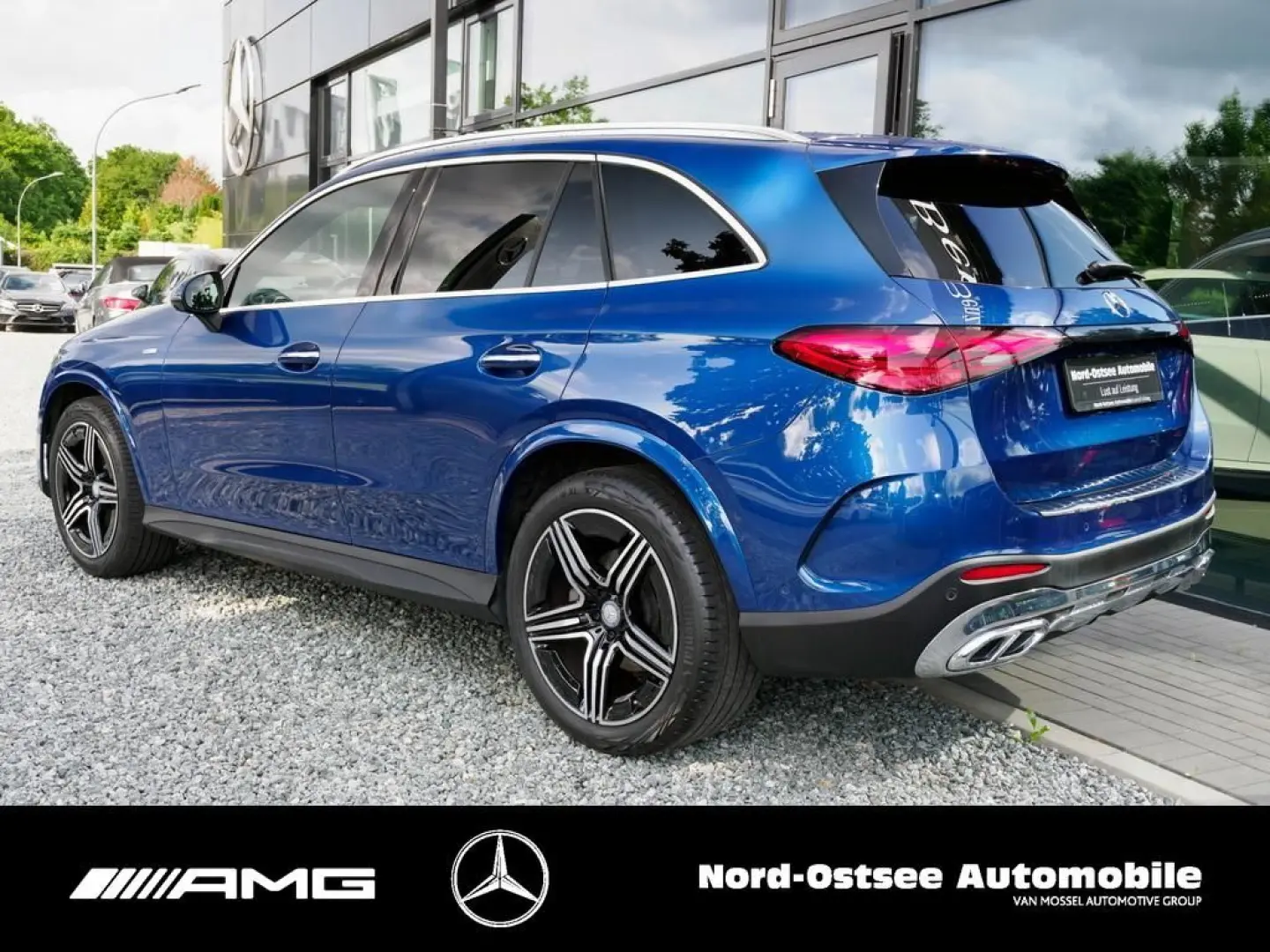 GLC 300 4M AMG TEMPO AHK 360  SITZHZG KEYLESS