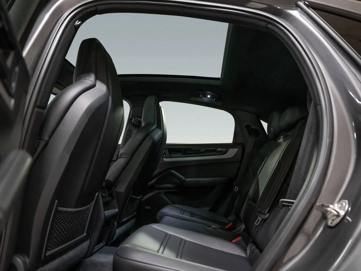Cayenne S Coupe PASM PDCC BOSE InnoDrive