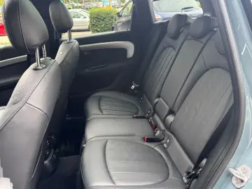 Cooper Countryman Aut PANO RFK MEMORY ACC HUD HK