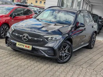 GLC 300 d 4Matic HUP AMG 360Kamera Trittbr. AHK