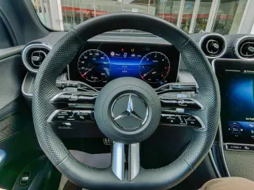 GLC 300 d 4Matic HUP AMG 360Kamera Trittbr. AHK