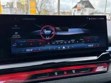 i5 M60 xDrive ICONIC PANO KLIMASITZ DAP B&W PA