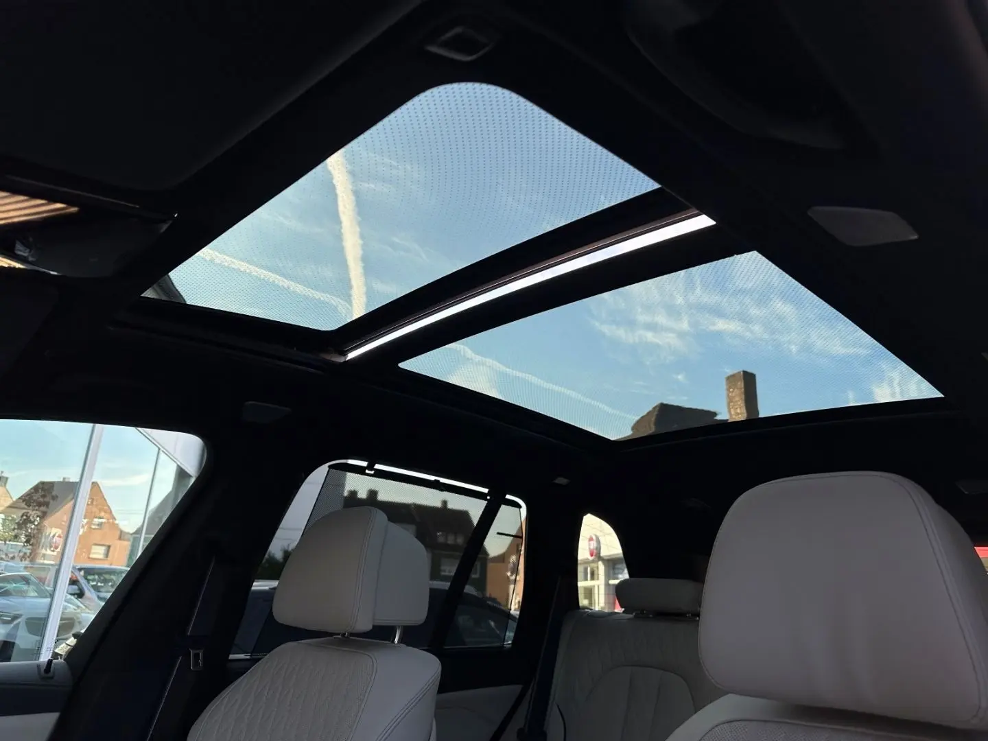 X5 M60 HUD SKYPANO DAP PA  B&W INTEGRAL 2ACHS