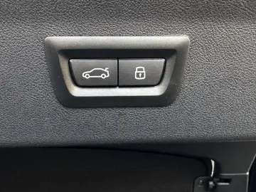 X4 xD 30D MSPORT HUD PANO DAP PA LASER HK STD-HZ