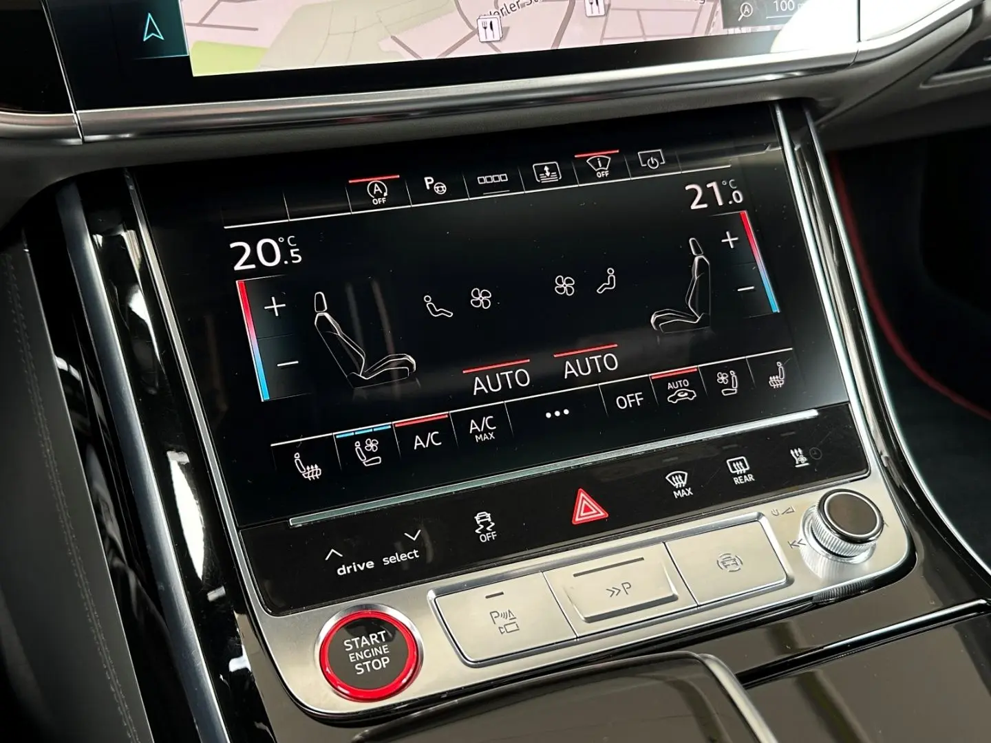 S8 4.0TFSI QUAT PANO HUD LASER TV STDHZ 360  B&O