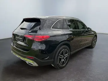 GLC 200 4M   AMG SPUR PANO AHK KAMERA PDC SHZ