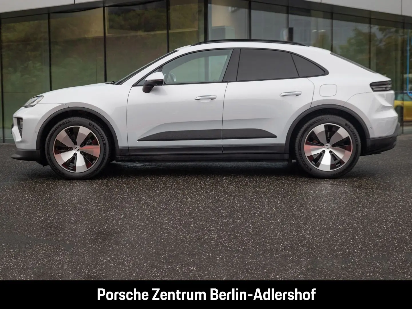 Macan 4 InnoDrive Abstandstempomat LED-Matrix