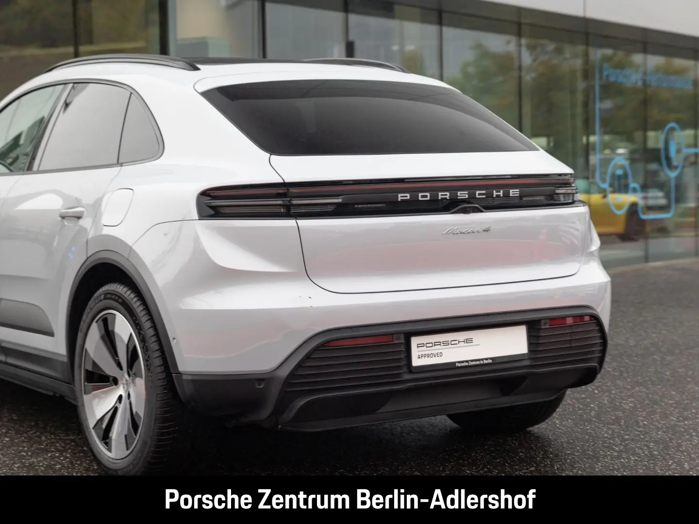 Macan 4 InnoDrive Abstandstempomat LED-Matrix