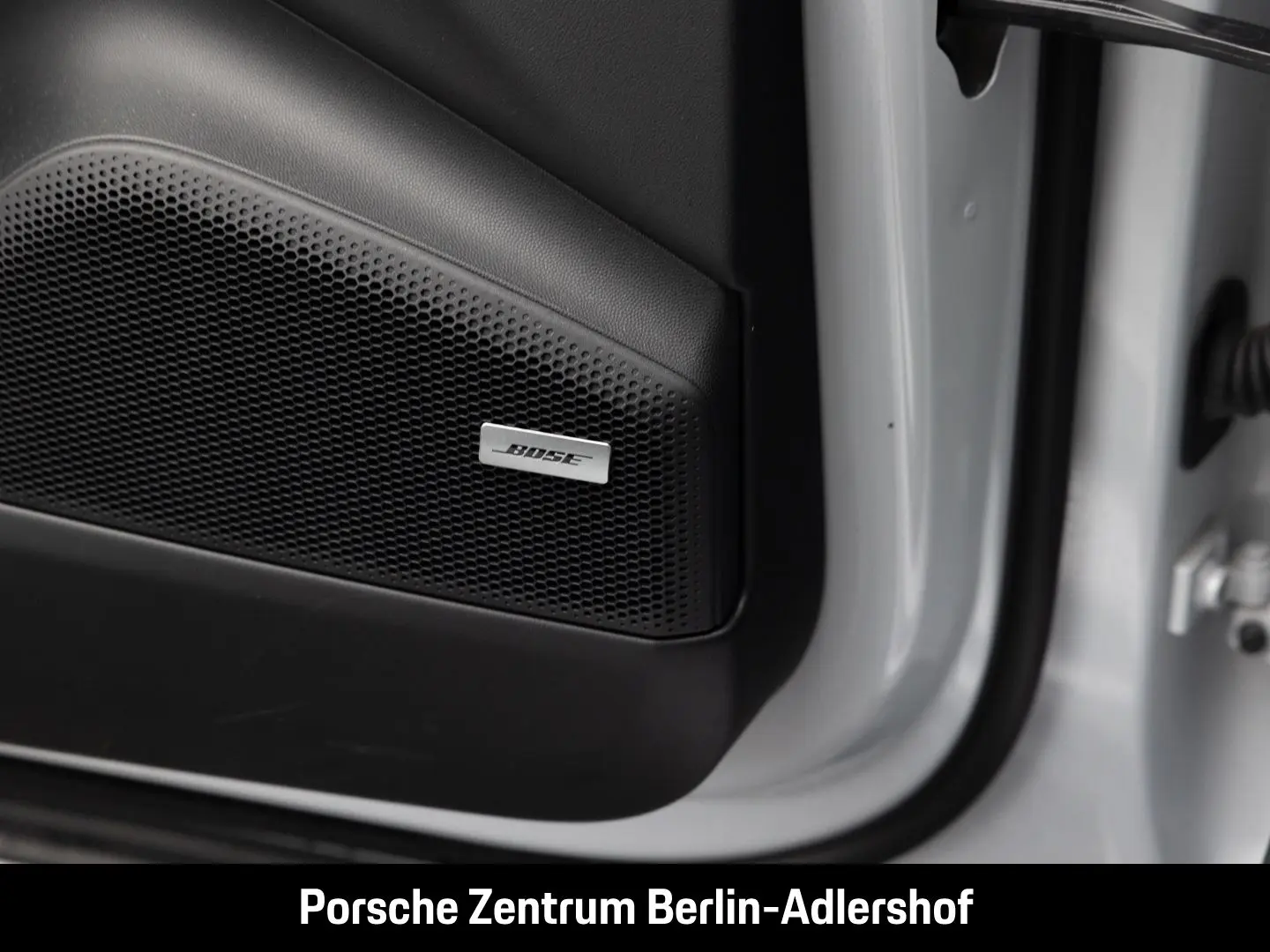 Macan 4 InnoDrive Abstandstempomat LED-Matrix