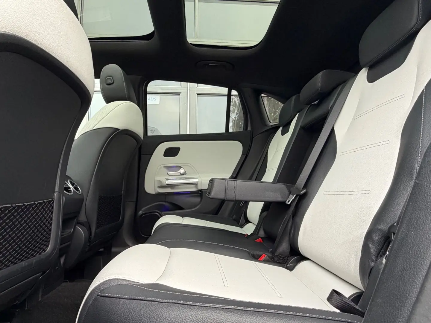 GLA 250e ACC 3x AMG PANO 360 KEY BELÜFTUNG 19'