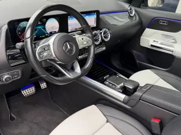 GLA 250e ACC 3x AMG PANO 360 KEY BELÜFTUNG 19'
