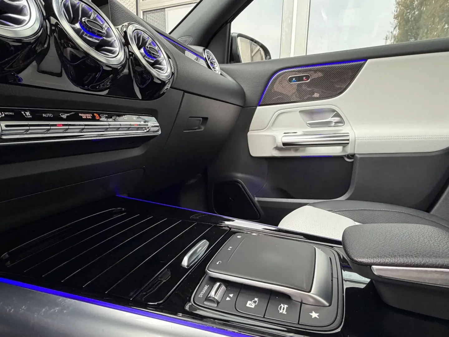 GLA 250e ACC 3x AMG PANO 360 KEY BELÜFTUNG 19'