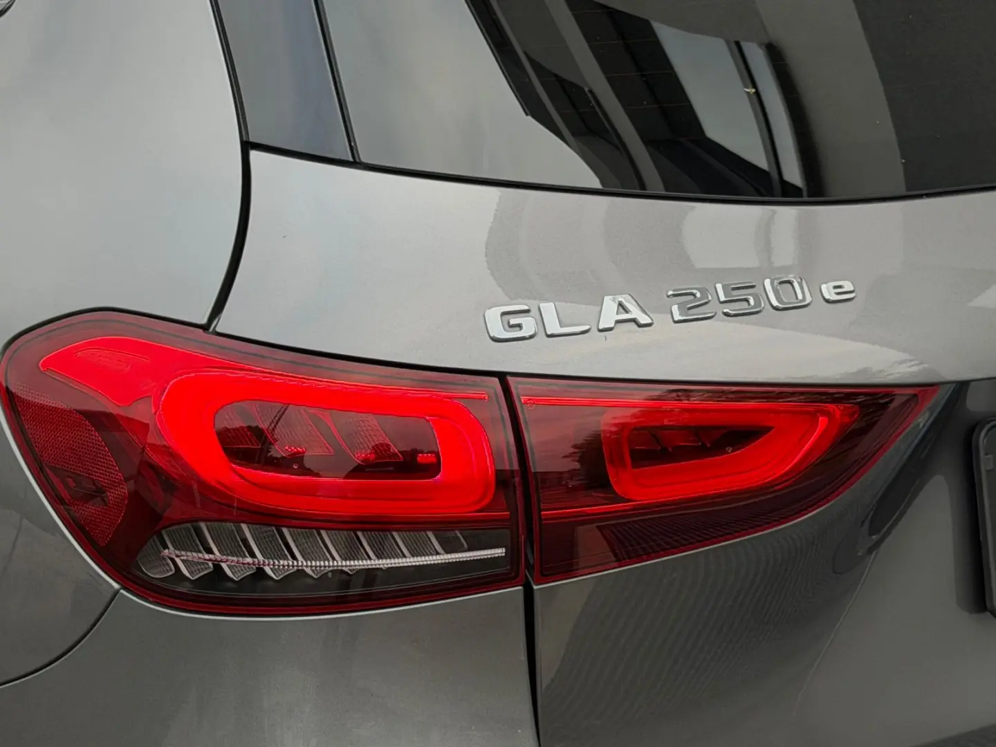GLA 250e ACC 3x AMG PANO 360 KEY BELÜFTUNG 19'