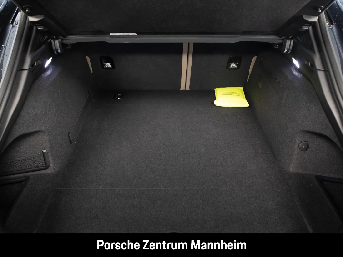 Taycan Sport Turismo Luft Chrono Pano Range Mana
