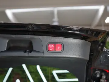 GLA 180 LED CAMERA Beige