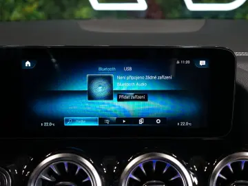 GLA 180 LED CAMERA Beige