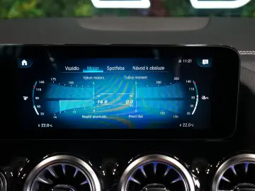 GLA 180 LED CAMERA Beige