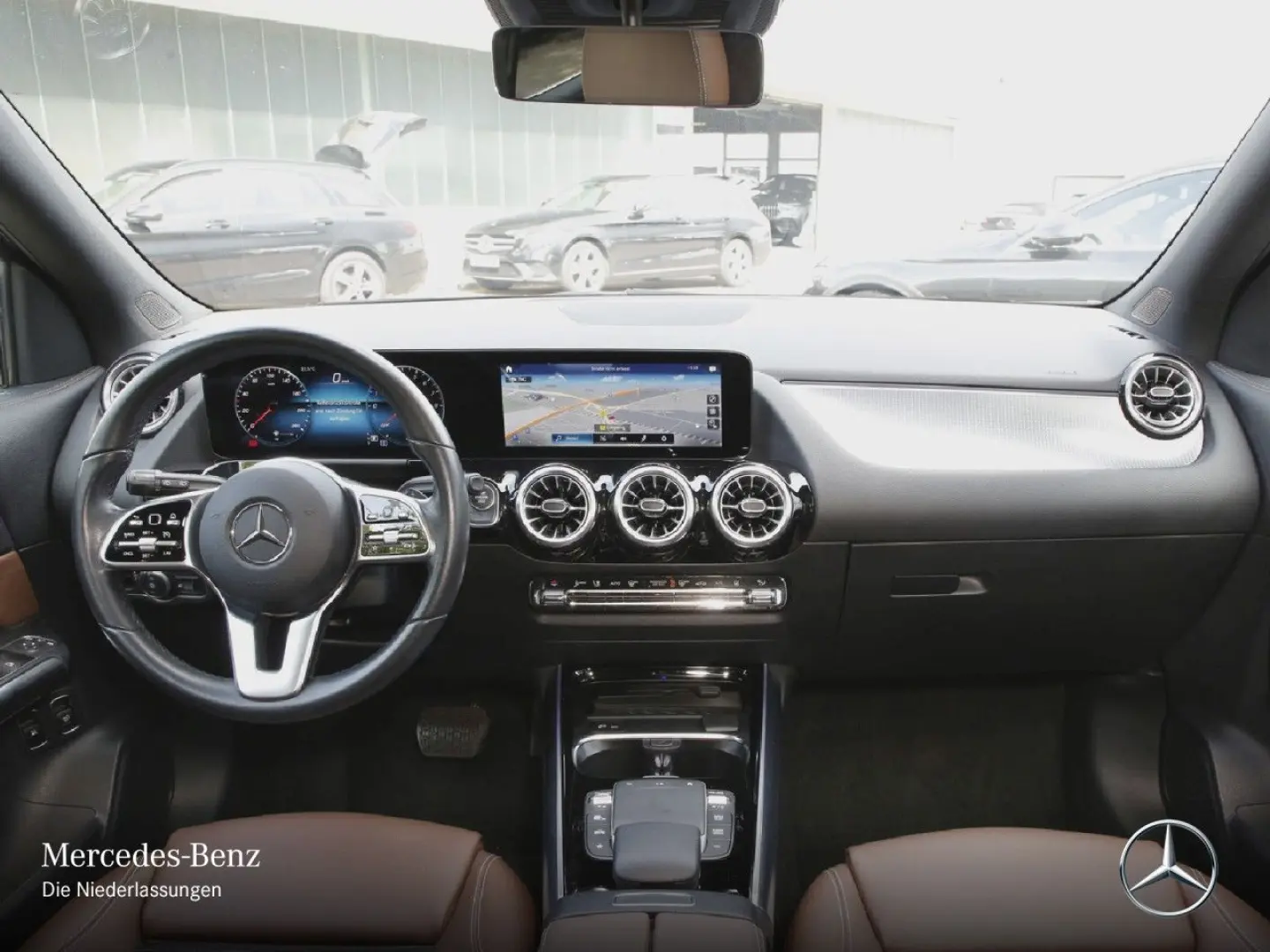 GLA 250 e Progressive MBUX Navi  Kamera Pano LED