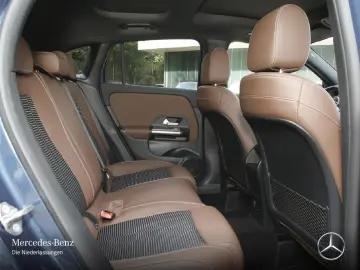 GLA 250 e Progressive MBUX Navi  Kamera Pano LED