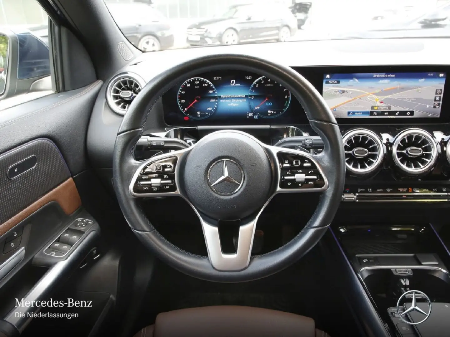 GLA 250 e Progressive MBUX Navi  Kamera Pano LED