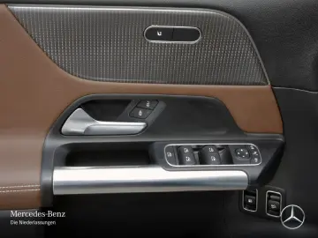 GLA 250 e Progressive MBUX Navi  Kamera Pano LED