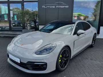 Panamera 4S E-Hybrid   Plug in Executive Top con