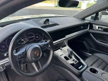 Panamera 4S E-Hybrid   Plug in Executive Top con