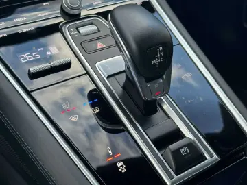 Panamera 4S E-Hybrid   Plug in Executive Top con