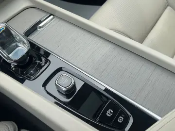 XC60 B5 D Ultimate Bright AWD AHK STHZG Massage