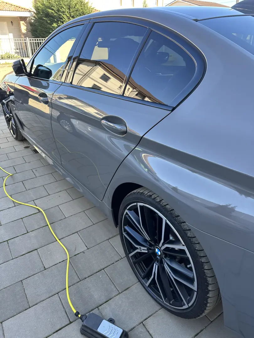 BMW 545