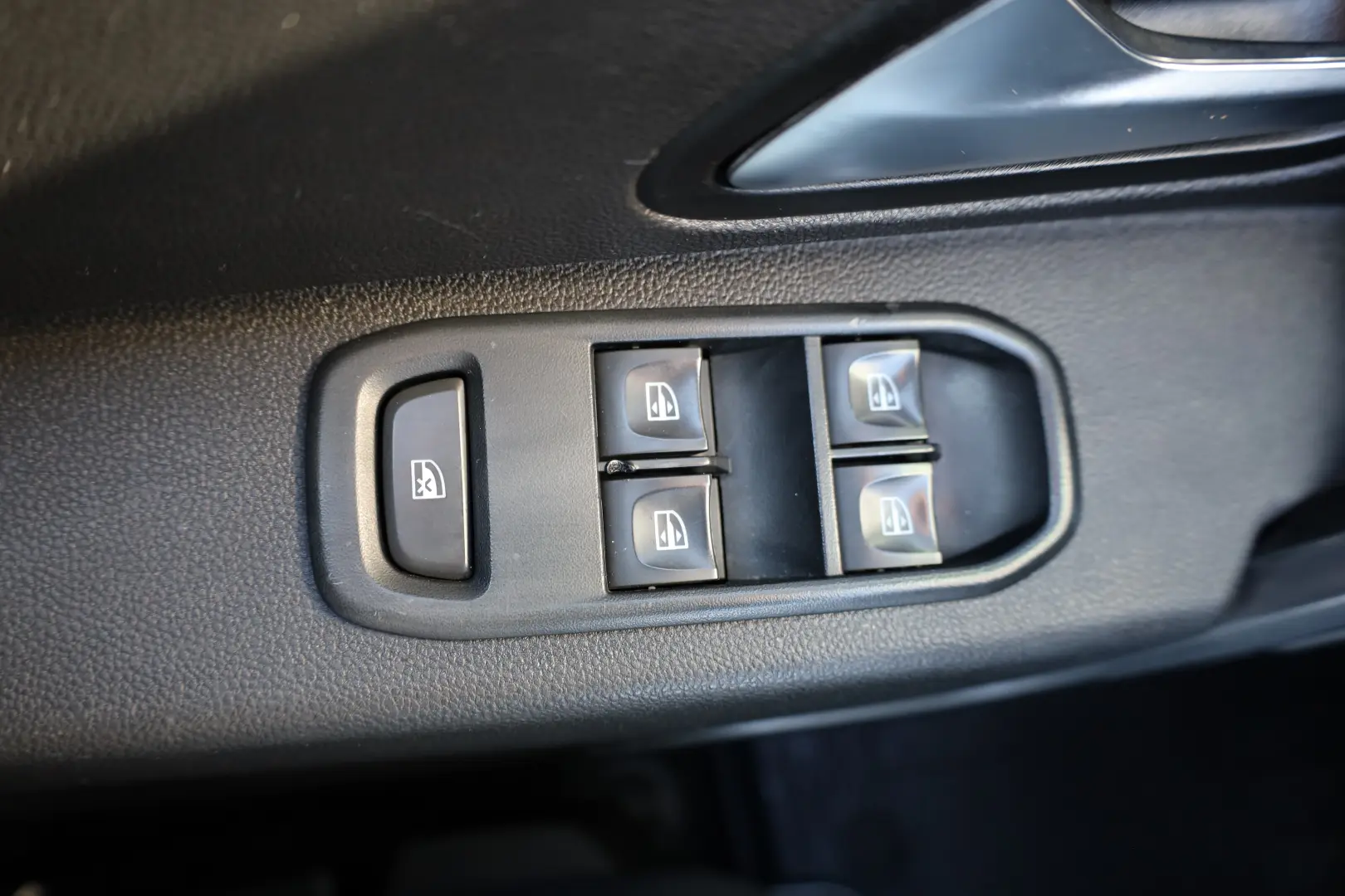 Dacia Duster 1.5 Dci 115CP 4x4